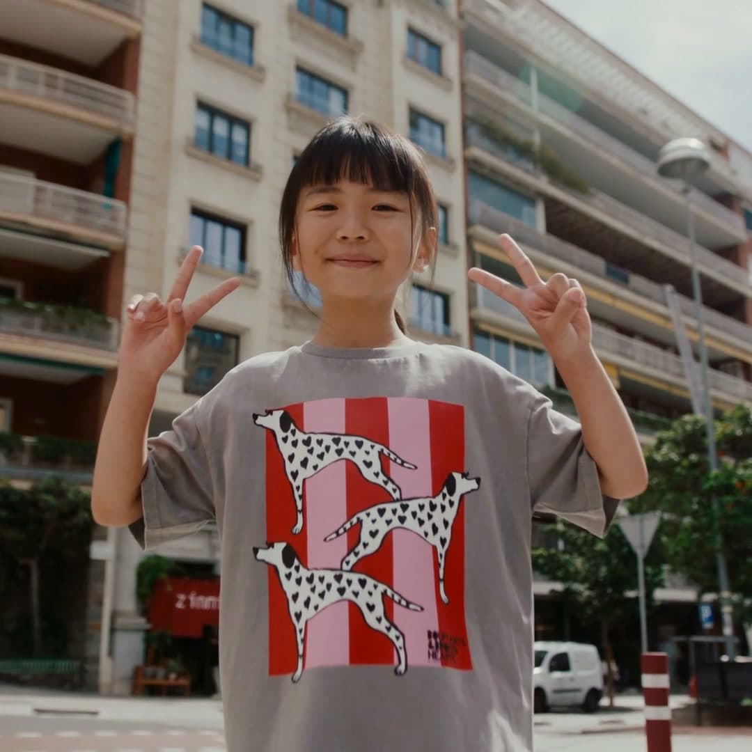 Next Plc ad creative